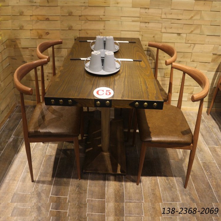 复古loft工业风实木餐桌，创意桌椅，做旧桌子